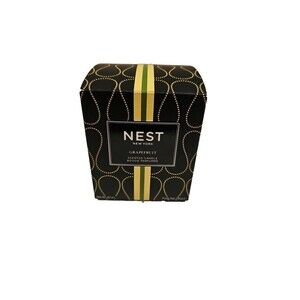 NEST New York Fragrances Grapefruit Scented Candle 8.1 oz New In Box Great Gift!